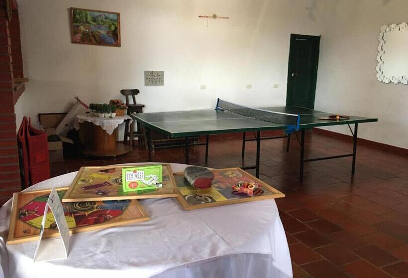 هتل Campestre La Loma Curiti