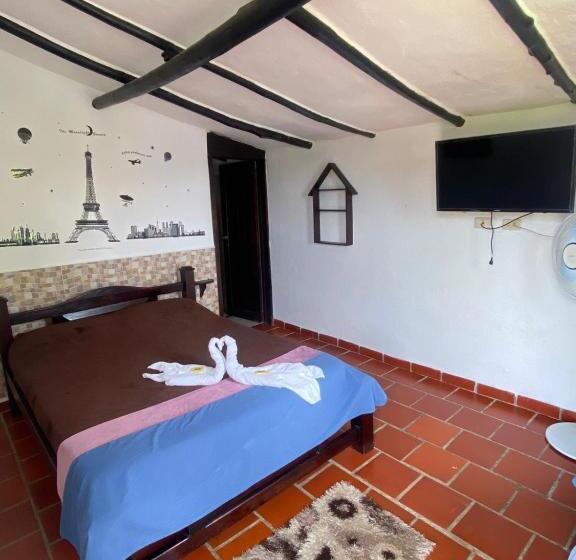 هتل Campestre La Loma Curiti