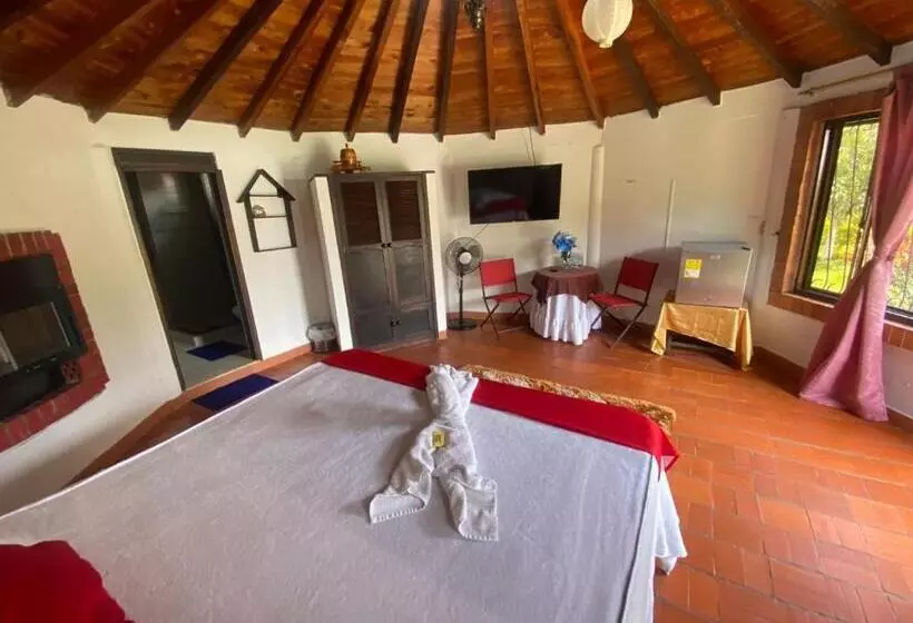 ホテル Campestre La Loma Curiti