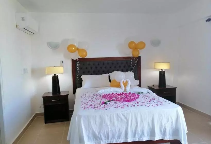 هتل Ensenada Resort