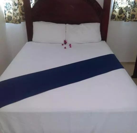 هتل Ensenada Resort
