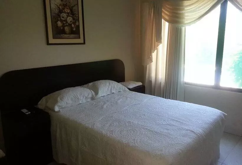هتل La Casona