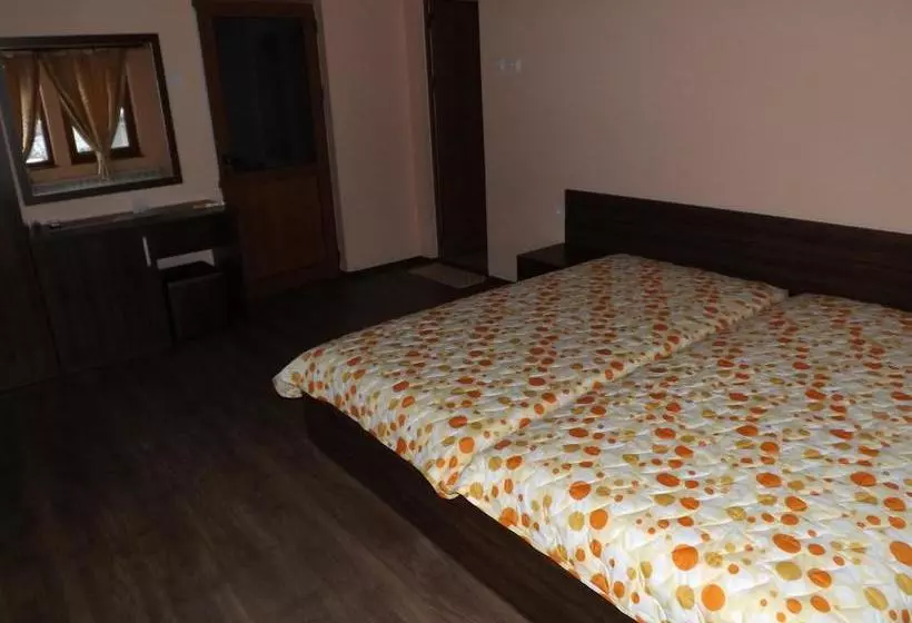 Majatalo Dragoevata Kashta