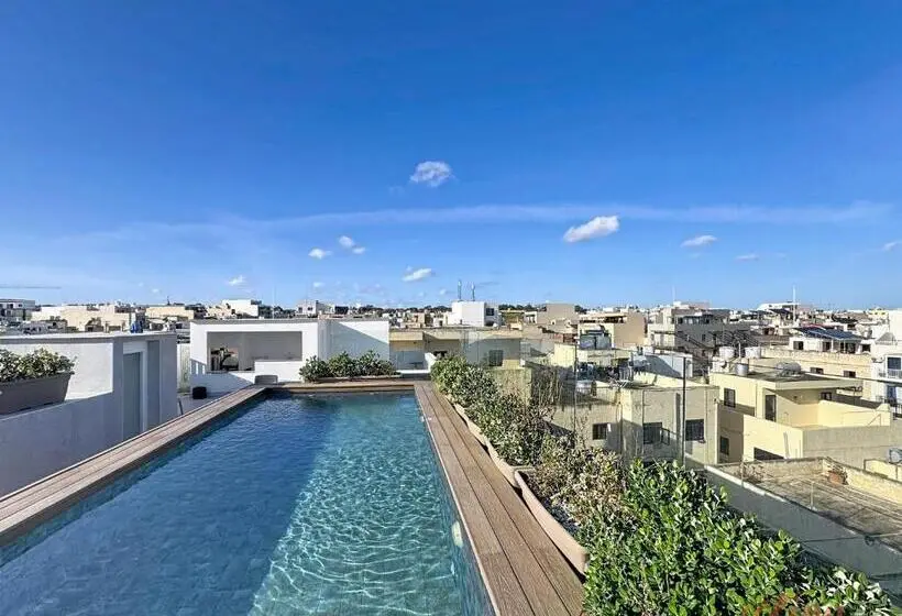 South 32 Hotel By Zzzing