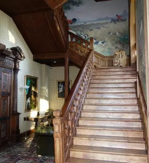 Aamiaismajoitus (B&B) Château Mont Suzey