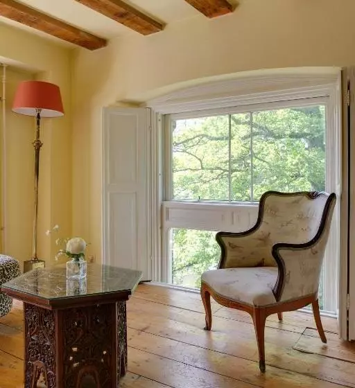 Bed and Breakfast Kasteel Sterkenburg