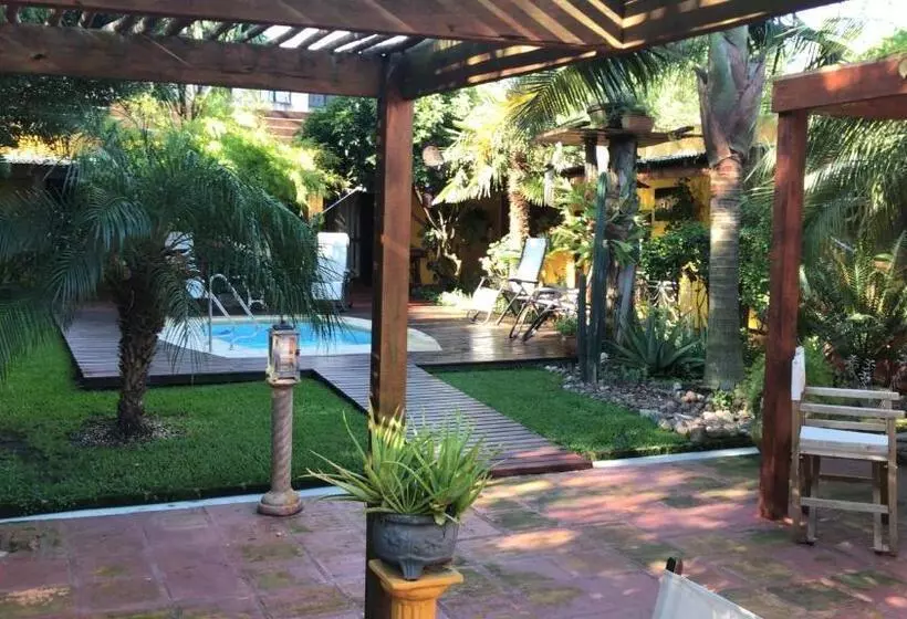 Bed & Breakfast El Bambu