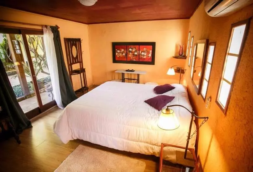 Bed & Breakfast El Bambu