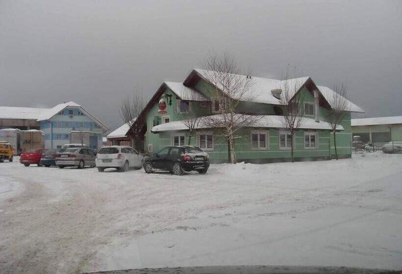 تختخواب و صبحانه Rooms En Krajcar