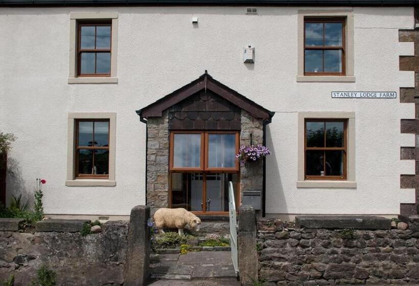 住宿加早餐  Stanley Lodge Farmhouse