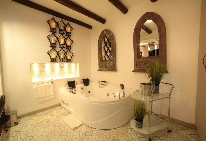 Hotelli Boutique Guatika