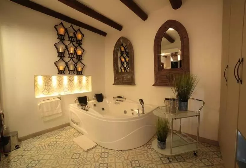 Hotelli Boutique Guatika