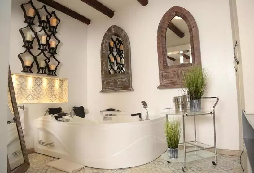 Hotelli Boutique Guatika