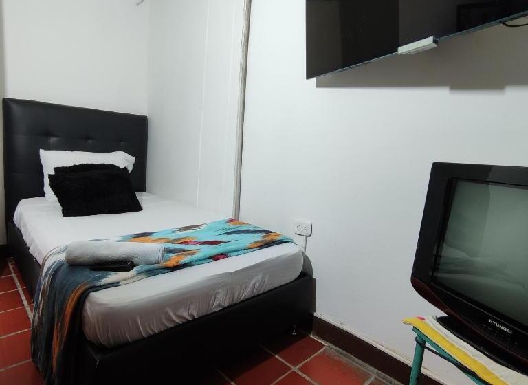 هتل Hosteria De Mi Pueblo