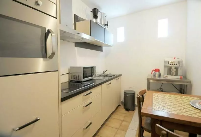 Hotelli Restaurant La Ferme De Grambais