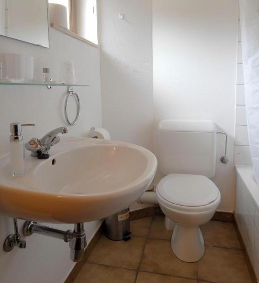 ホテル Restaurant La Ferme De Grambais