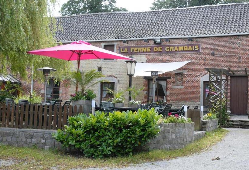 ホテル Restaurant La Ferme De Grambais