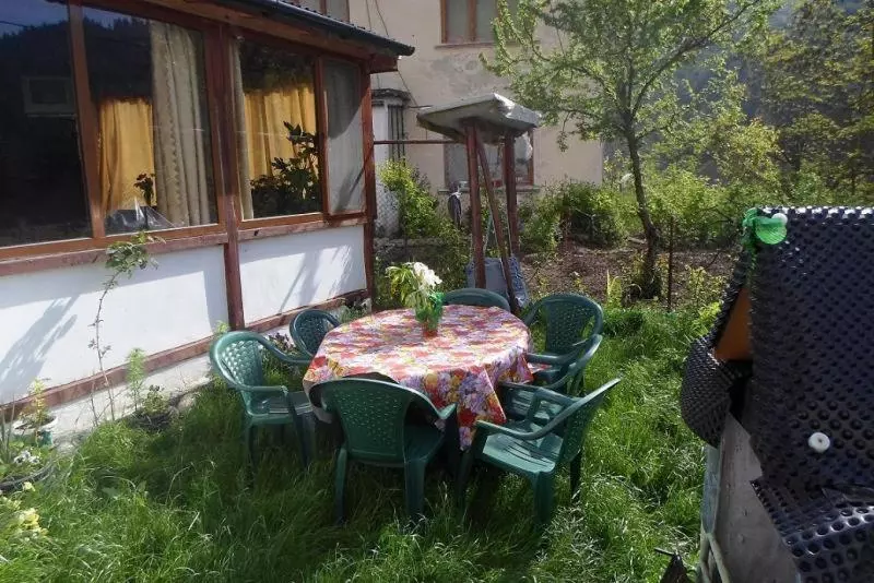 پانسیون Edelvays House