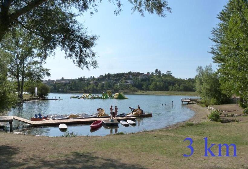 膳宿费 Gites Des Camparros