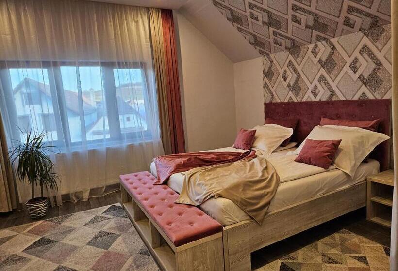 Pensiunea Michael's House