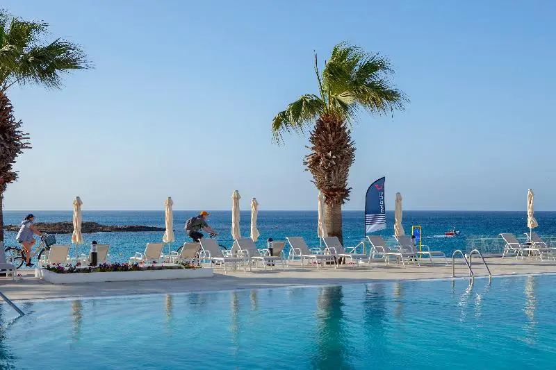 Hôtel Louis Nausicaa Beach