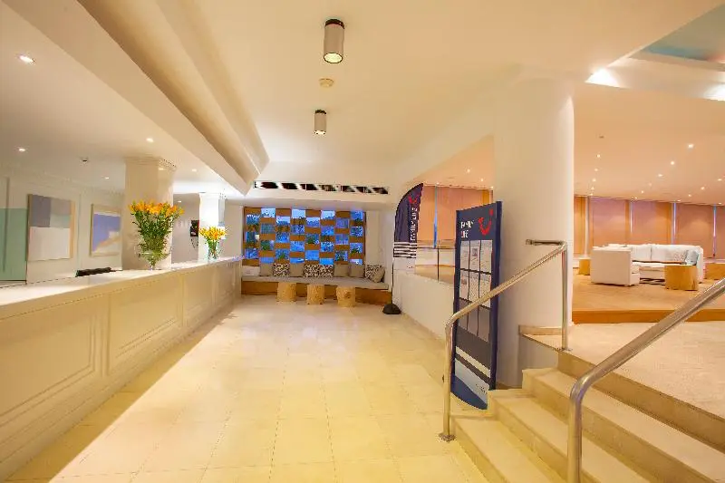 Hôtel Louis Nausicaa Beach