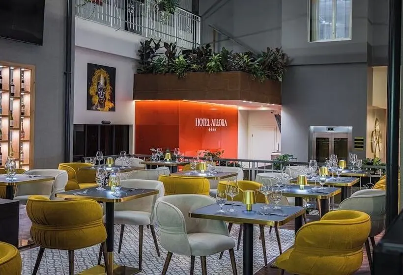 هتل Allora