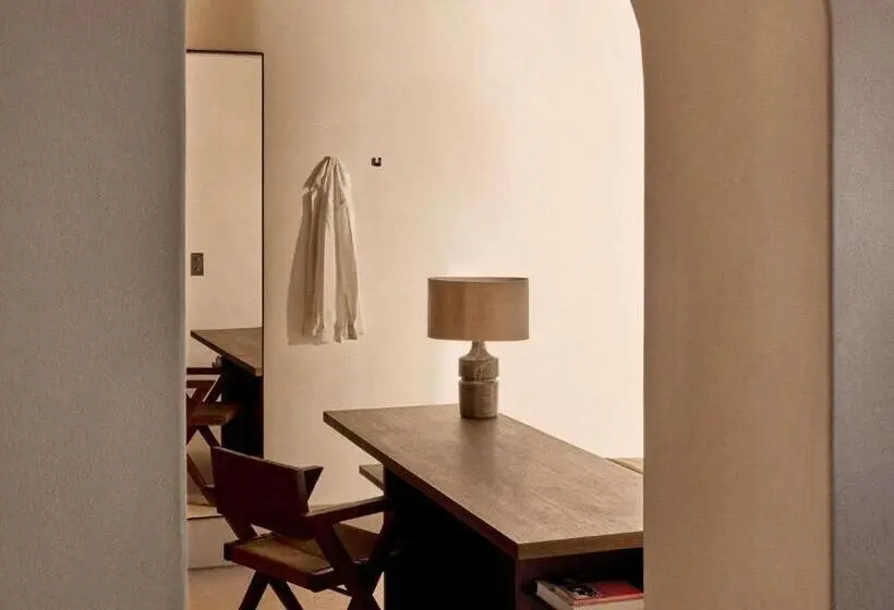 Hotelli Luura Paros Cliff