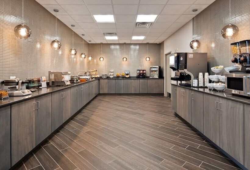 ホテル Best Western Plus Parkside Inn & Suites