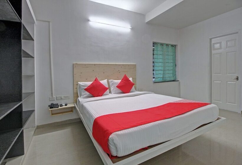 בית מלון כפרי Oyo 28223 Sri Sharu Enclave