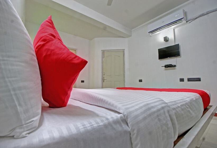 בית מלון כפרי Oyo 28223 Sri Sharu Enclave