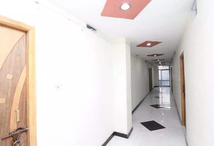Oyo 27695 Hotel Relation