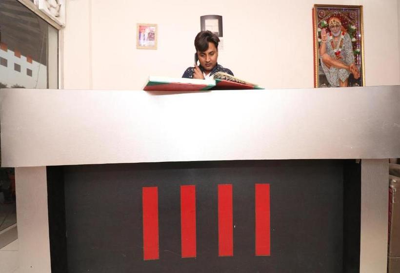 Oyo 27695 Hotel Relation