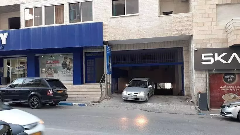 تختخواب و صبحانه Chez William