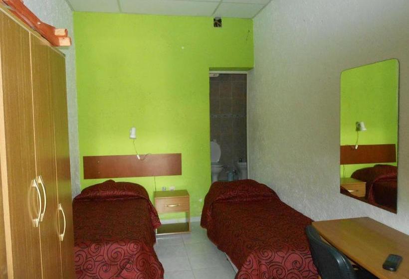 ユースホステル 25 De Mayo