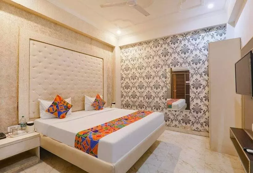 Fabhotel Triveni