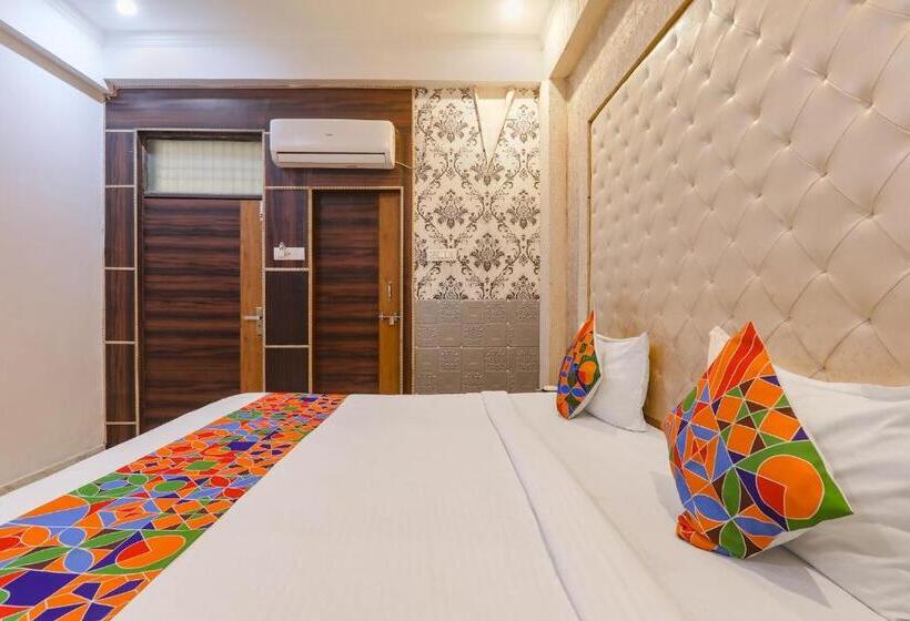 Fabhotel Triveni