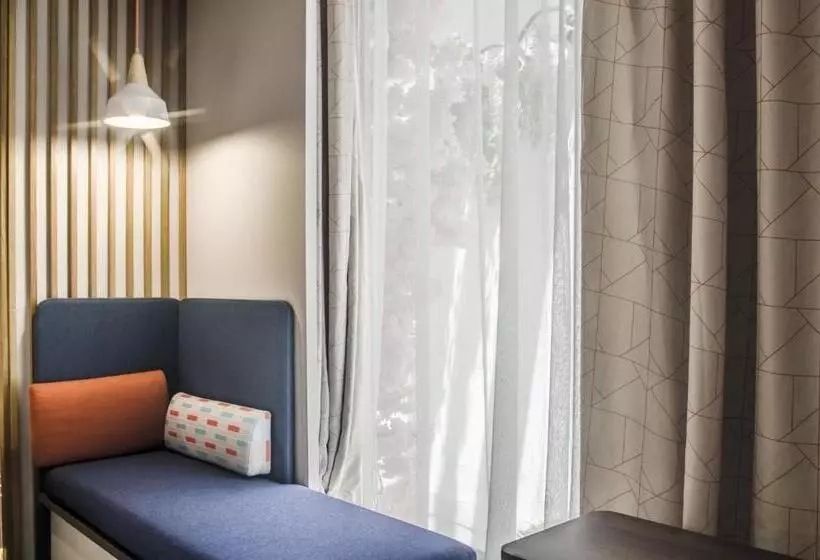 ホテル Holiday Inn Express Nanjing Dongshan By Ihg