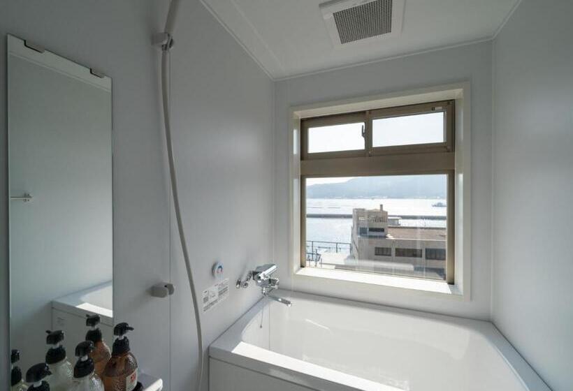 Ryokan With Natural Hot Springs And Okonomiyaki Miyajimaan Hiroshima