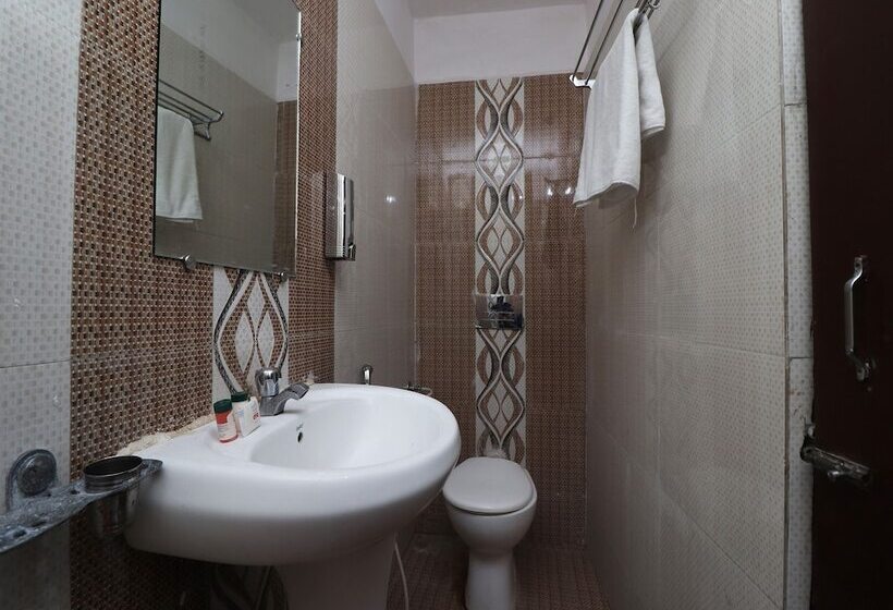 Hotelli Oyo 28767 Landmark 3