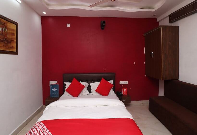 Hotelli Oyo 28767 Landmark 3