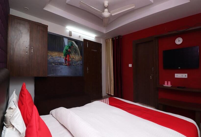 Hotelli Oyo 28767 Landmark 3