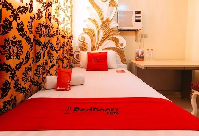 ホテル Reddoorz At Manila Venetian