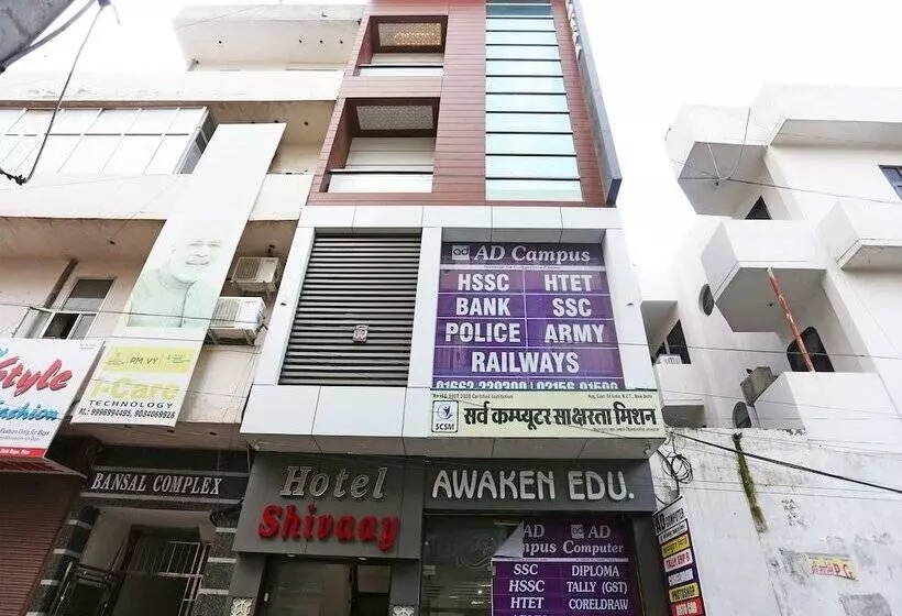 Oyo 17280 Hotel Shivaay