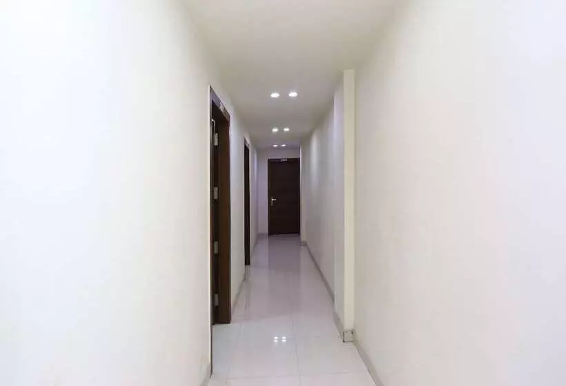 Oyo 17280 Hotel Shivaay