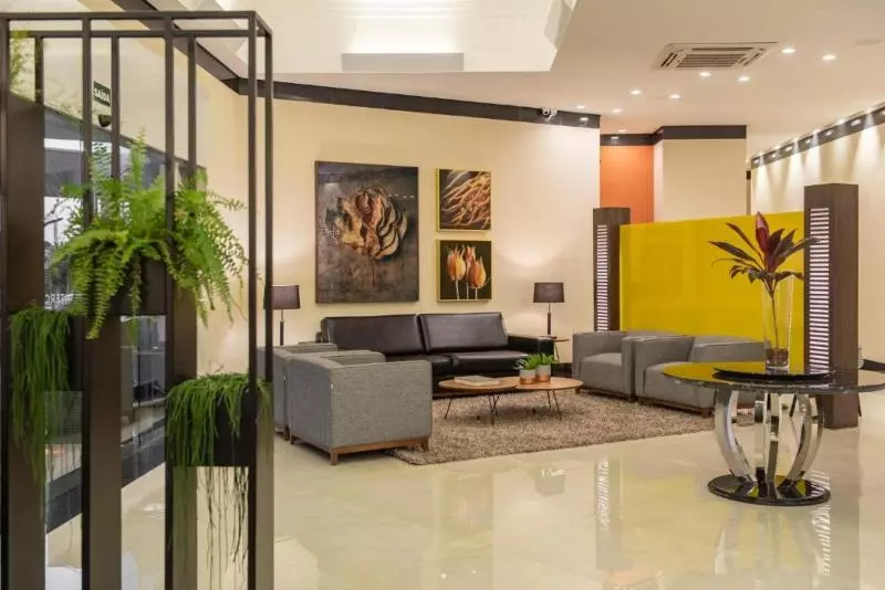 ホテル Intercity Itupeva