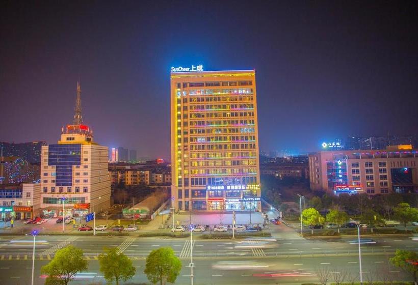 בית מלון כפרי N33  Huai An Bochishan Park Branch