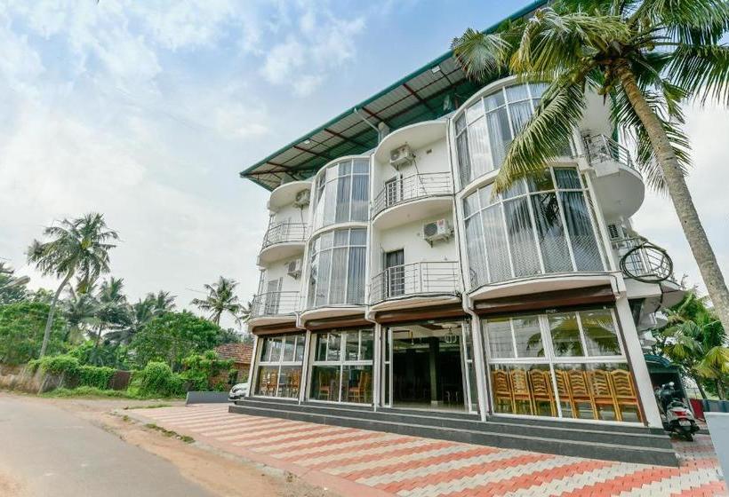 Hotell Oyo 27676 Ghala Heights