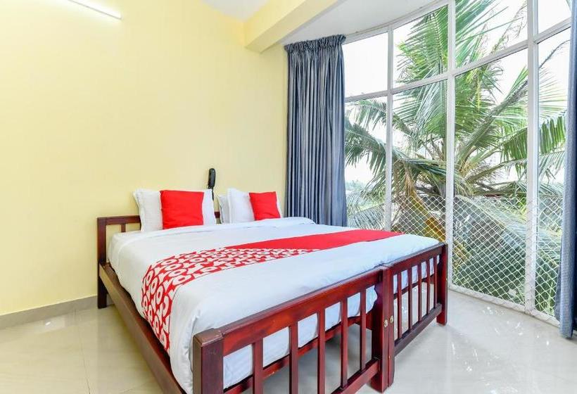 Hotell Oyo 27676 Ghala Heights