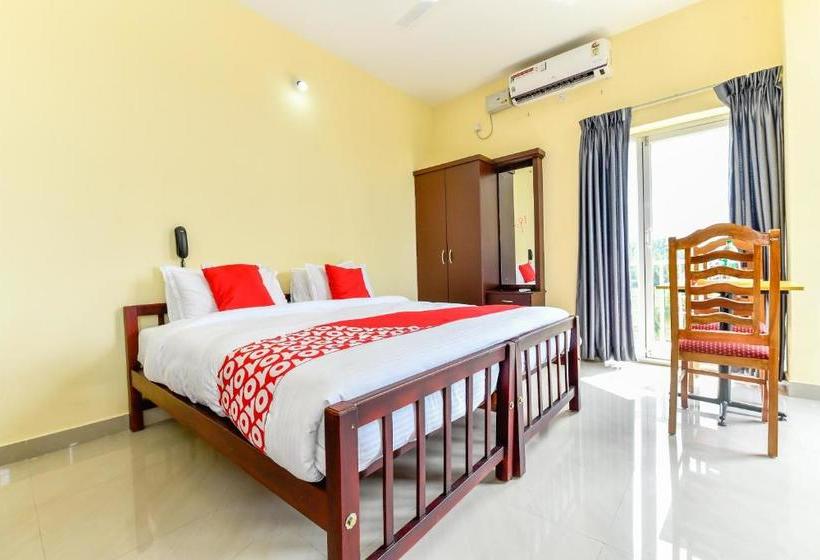 Hotell Oyo 27676 Ghala Heights